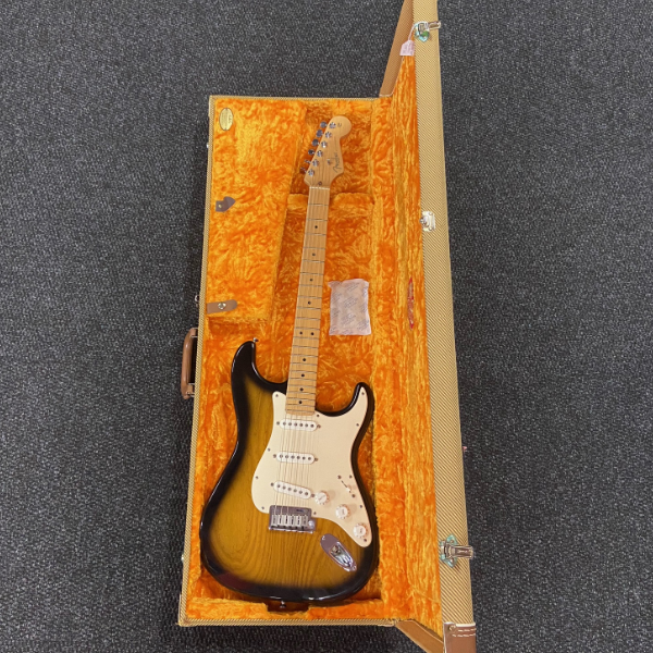 Fender, USA, Stratocaster, 50th Anniversary, Two Tone Burst, Maple Neck, Fender Cape Town
